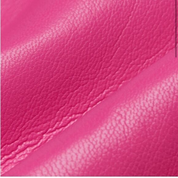 NWT Aritzia Wilfred Tempest / Patio Vegan Leather Mini Skirt in Vital Pink - Picture 4 of 6